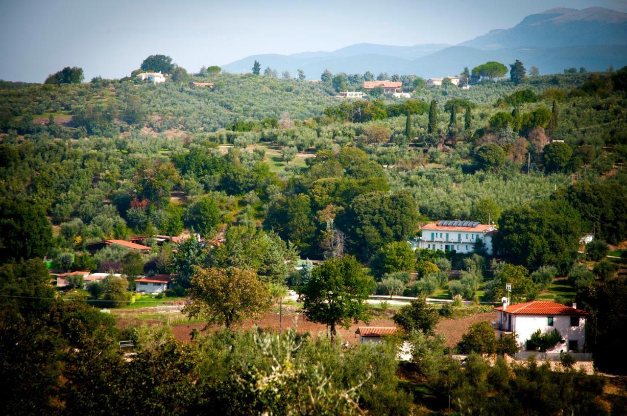 Ille-Roif Villa Fara in Sabina Luaran gambar
